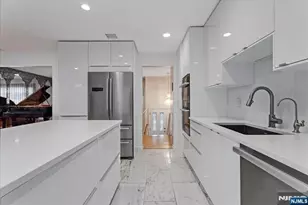 9 Arthur Terrace, Livingston, NJ 07039 - Photo 11