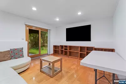 9 Arthur Terrace, Livingston, NJ 07039 - Photo 13