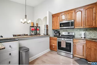 518 Holly Court, Mahwah, NJ 07430 - Photo 11