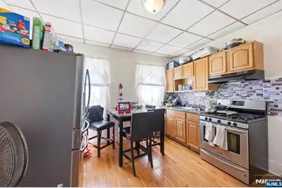 401 19th Street, Paterson, NJ 07524 - Photo 17