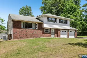 1355 Ratzer Rd, Wayne, NJ 07470 - Photo 3