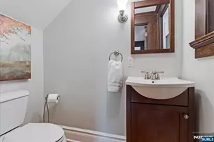144 Park St, Montclair, NJ 07042 - Photo 19