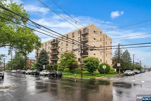 300 Park Street 5G, Hackensack, NJ 07601 - Photo 3