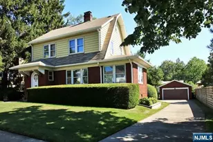 333 Henry St, Hasbrouck Heights, NJ 07604 - Photo 25
