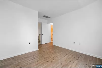 308-310 Passaic Avenue 402 #402, Harrison, NJ 07032 - Photo 15