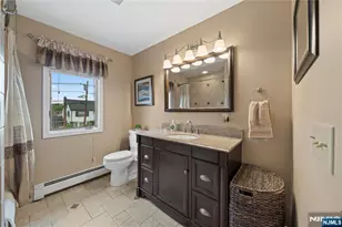 191 Pershing Rd, Clifton, NJ 07013 - Photo 13