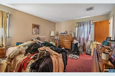 22 Marlton Drive, Wayne, NJ 07470 - Photo 19