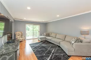 4 Katie Ct, East Hanover Township, NJ 07936 - Photo 3