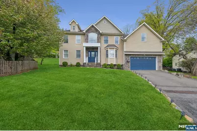 21 Winding Way, West Orange Township, NJ 07052 - Photo 1