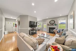 537 Coventry Dr 5038, Nutley, NJ 07110 - Photo 5