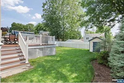 220 New Jersey Avenue, Bergenfield, NJ 07621 - Photo 47
