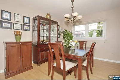 220 New Jersey Avenue, Bergenfield, NJ 07621 - Photo 9