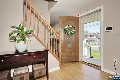 220 New Jersey Avenue, Bergenfield, NJ 07621 - Photo 3