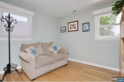 220 New Jersey Avenue, Bergenfield, NJ 07621 - Photo 17