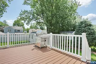 220 New Jersey Ave, Bergenfield, NJ 07621 - Photo 39