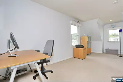 220 New Jersey Avenue, Bergenfield, NJ 07621 - Photo 23