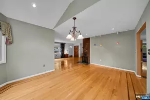 165 Busteed Dr, Midland Park, NJ 07432 - Photo 11