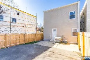 204 19th Ave, Irvington, NJ 07111 - Photo 23