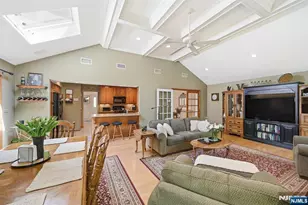 21 Lakeview Ave, Park Ridge, NJ 07656 - Photo 11