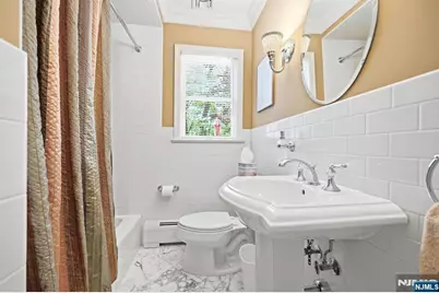 21 Lakeview Avenue, Park Ridge, NJ 07656 - Photo 19