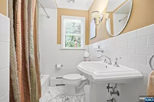 21 Lakeview Ave, Park Ridge, NJ 07656 - Photo 19