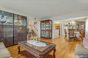 40 Catherine Ct, Cedar Grove, NJ 07009 - Photo 3
