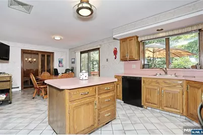 245 Highland Avenue, Wood Ridge, NJ 07075 - Photo 11