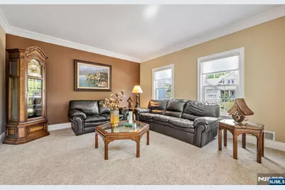 168 Tanglewood Pass, Jefferson Township, NJ 07849 - Photo 5