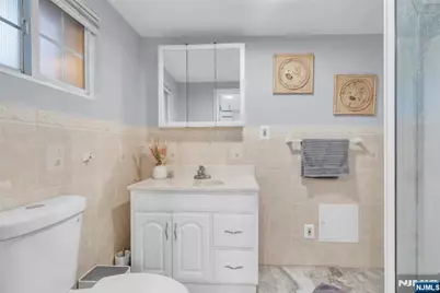353 Page Avenue, Lyndhurst Township, NJ 07071 - Photo 35