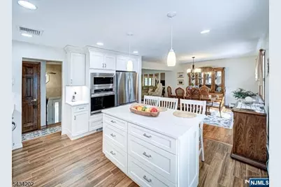 8 Edward Circle, Montville Township, NJ 07045 - Photo 7