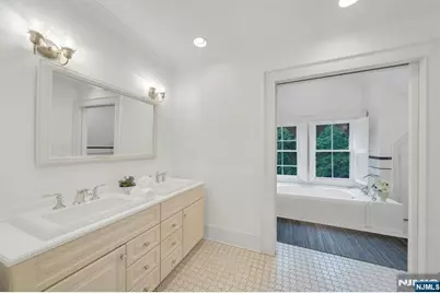 42 Llewellyn Road, Montclair, NJ 07042 - Photo 45