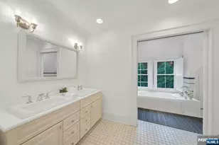 42 Llewellyn Rd, Montclair, NJ 07042 - Photo 45