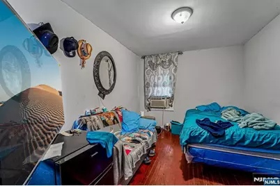 70 Genessee Avenue, Paterson, NJ 07503 - Photo 29