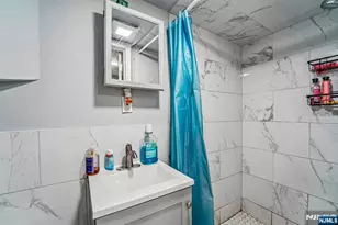 70 Genessee Ave, Paterson, NJ 07503 - Photo 21
