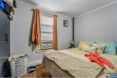 70 Genessee Avenue, Paterson, NJ 07503 - Photo 17
