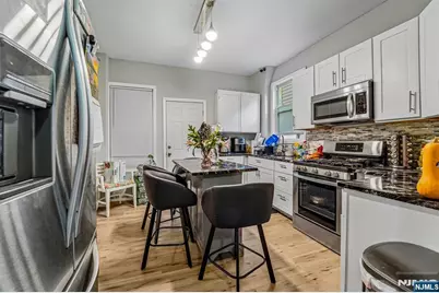 70 Genessee Avenue, Paterson, NJ 07503 - Photo 11