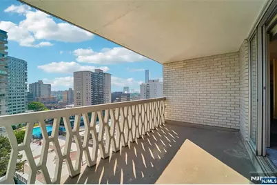 2000 Linwood Avenue 11A #11A, Fort Lee, NJ 07024 - Photo 17