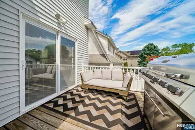 158 Maple Street, West Orange Township, NJ 07052 - Photo 35