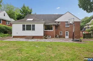 585 W Englewood Ave, Teaneck Township, NJ 07666 - Photo 23