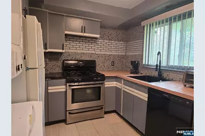 230 Lafayette Place 3D #3D, Englewood, NJ 07631 - Photo 13