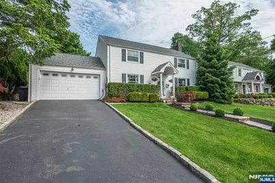 34 Coolidge, West Caldwell, NJ 07006 - Photo 25