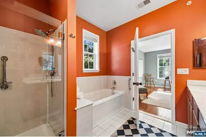 4 Quarry Drive B2 #B2, Woodland Park, NJ 07424 - Photo 17