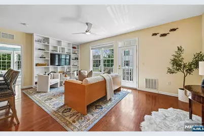4 Quarry Drive B2 #B2, Woodland Park, NJ 07424 - Photo 1