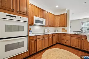 4 Quarry Dr B2, Woodland Park, NJ 07424 - Photo 11