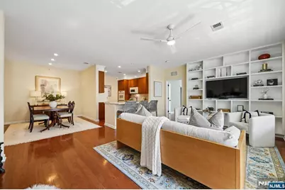 4 Quarry Drive B2 #B2, Woodland Park, NJ 07424 - Photo 3