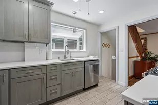 14 Chestnut Terrace, Bloomfield, NJ 07003 - Photo 9