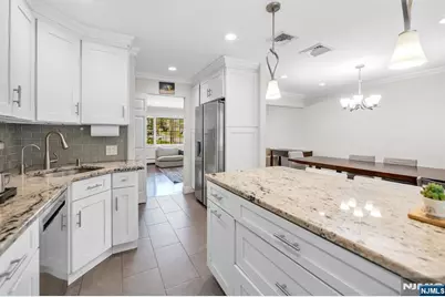 364 Knickerbocker Road, Cresskill, NJ 07626 - Photo 17