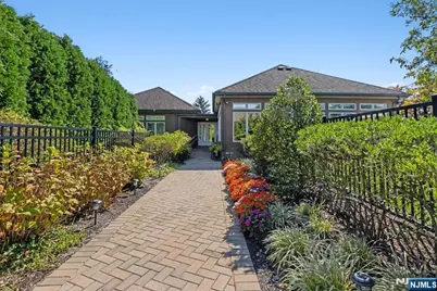 2 McChesney Court 2 #2, West Orange Township, NJ 07052 - Photo 23