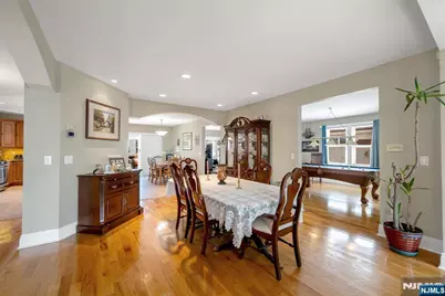 395 Wood Ridge Avenue, Wood Ridge, NJ 07075 - Photo 7