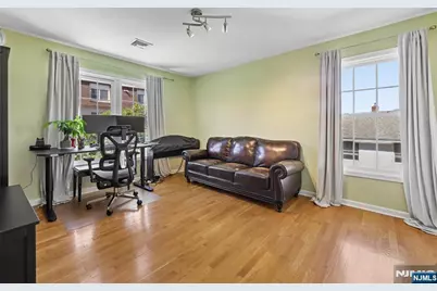 6 Lamring Drive, Fair Lawn, NJ 07410 - Photo 27